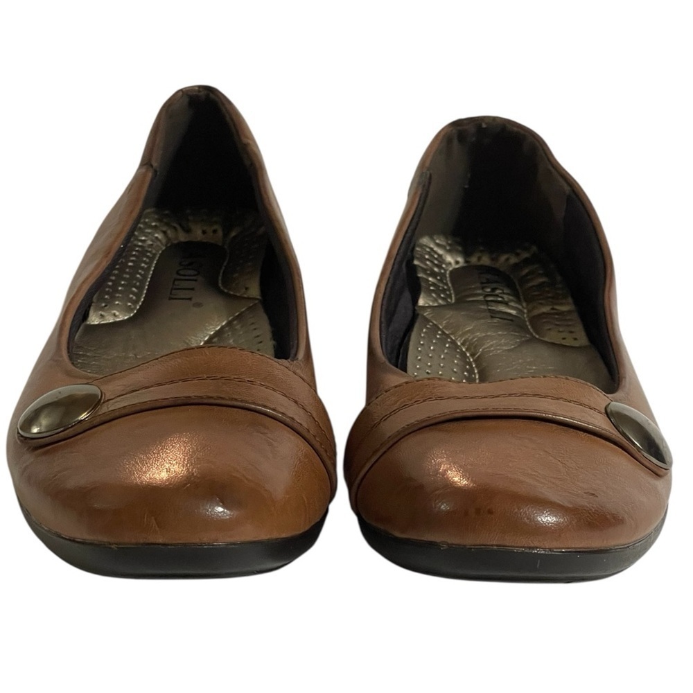 RASOLLI BROWN CLASSIC LEATHER LOAFERS WITH BUTTON DETAIL SZ 7.5 - Picture 5 of 9